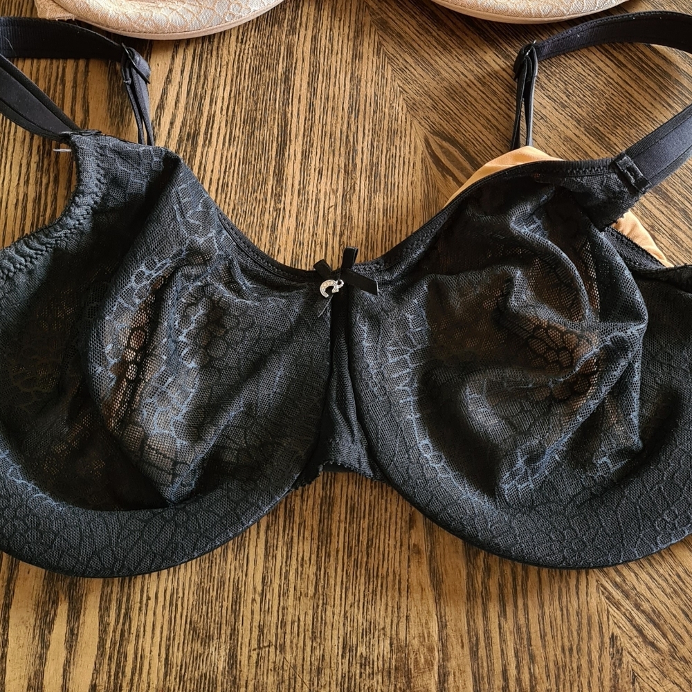 Chantelle C Magnifique Seamless Unlined Minimizer